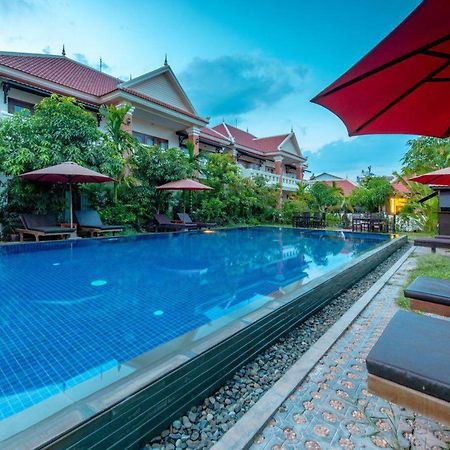 Amour D'Angkor Hotel Siem Reap Bagian luar foto