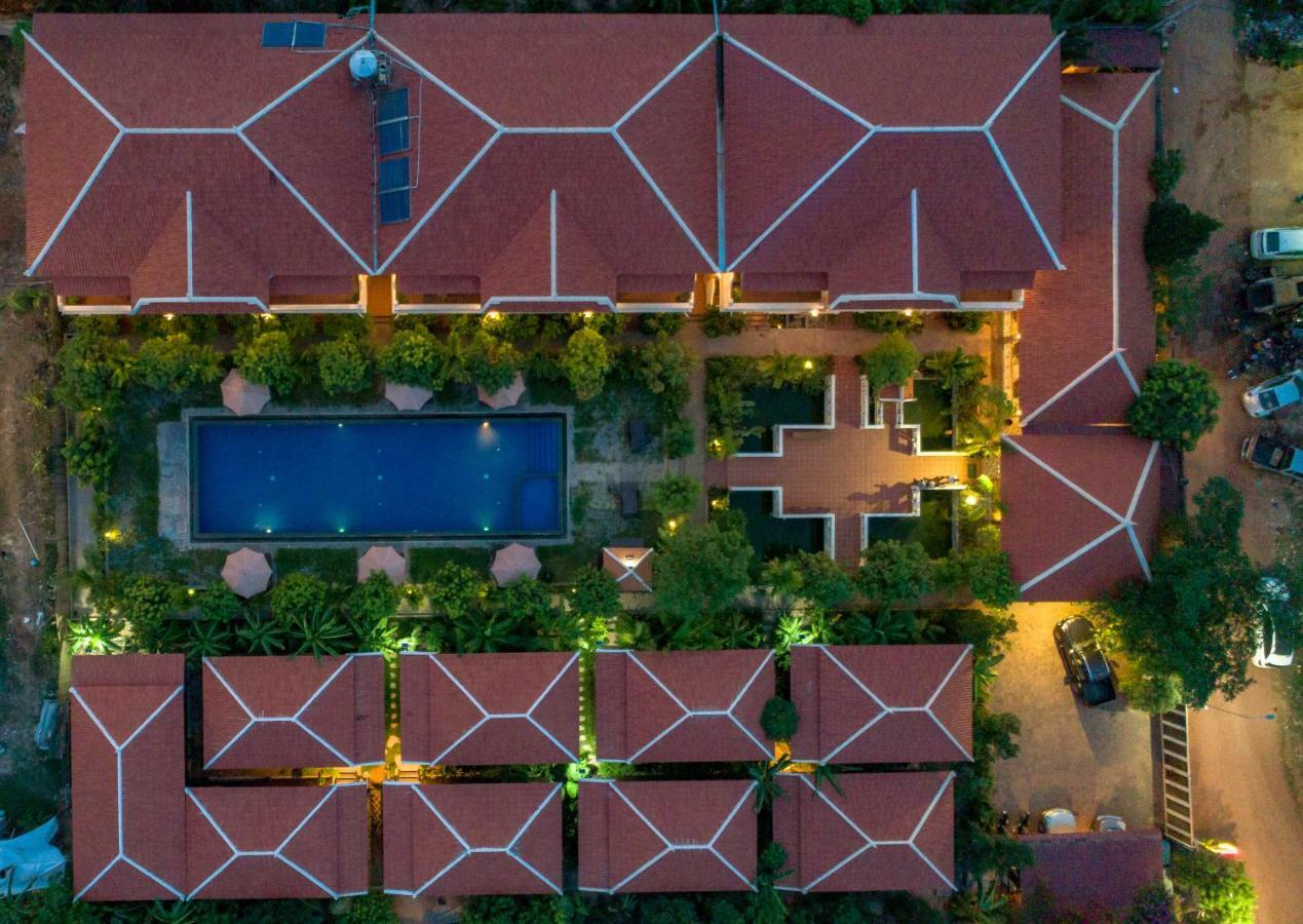 Amour D'Angkor Hotel Siem Reap Bagian luar foto